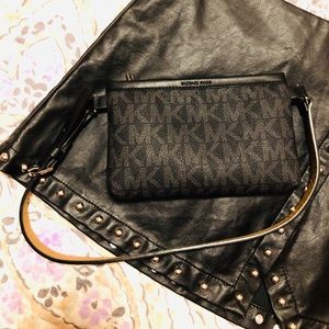 Michael kors waist purse